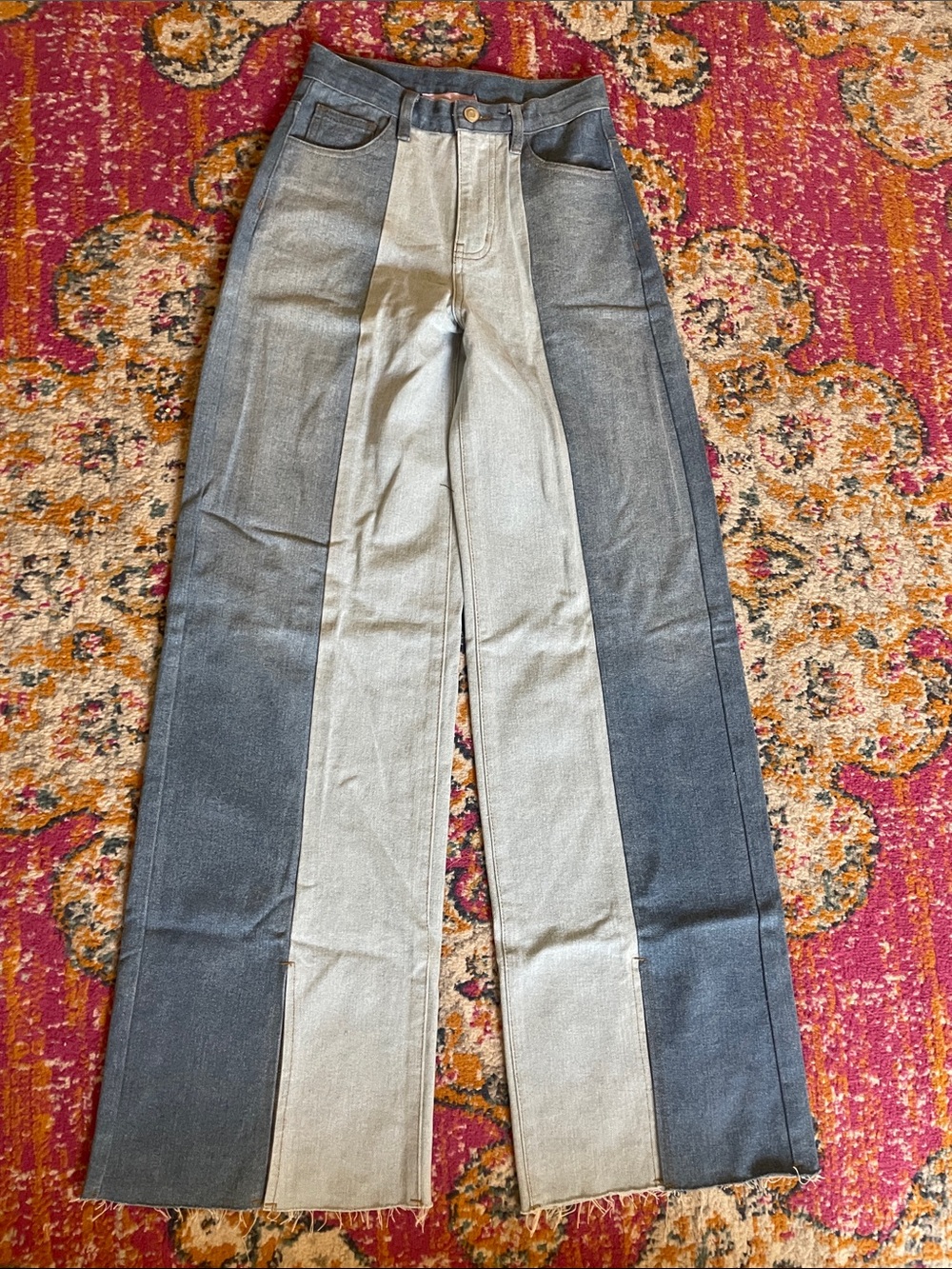 Two-Tone High-Rise Wide-Leg Jeans - Gray & Cream